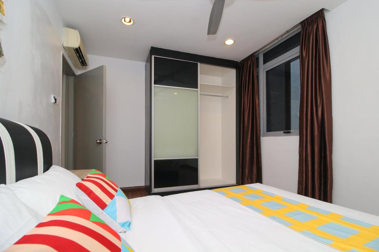 Oyo Home 770 Elite 2Br Taragon Puteri Kuala Lumpur Exterior foto