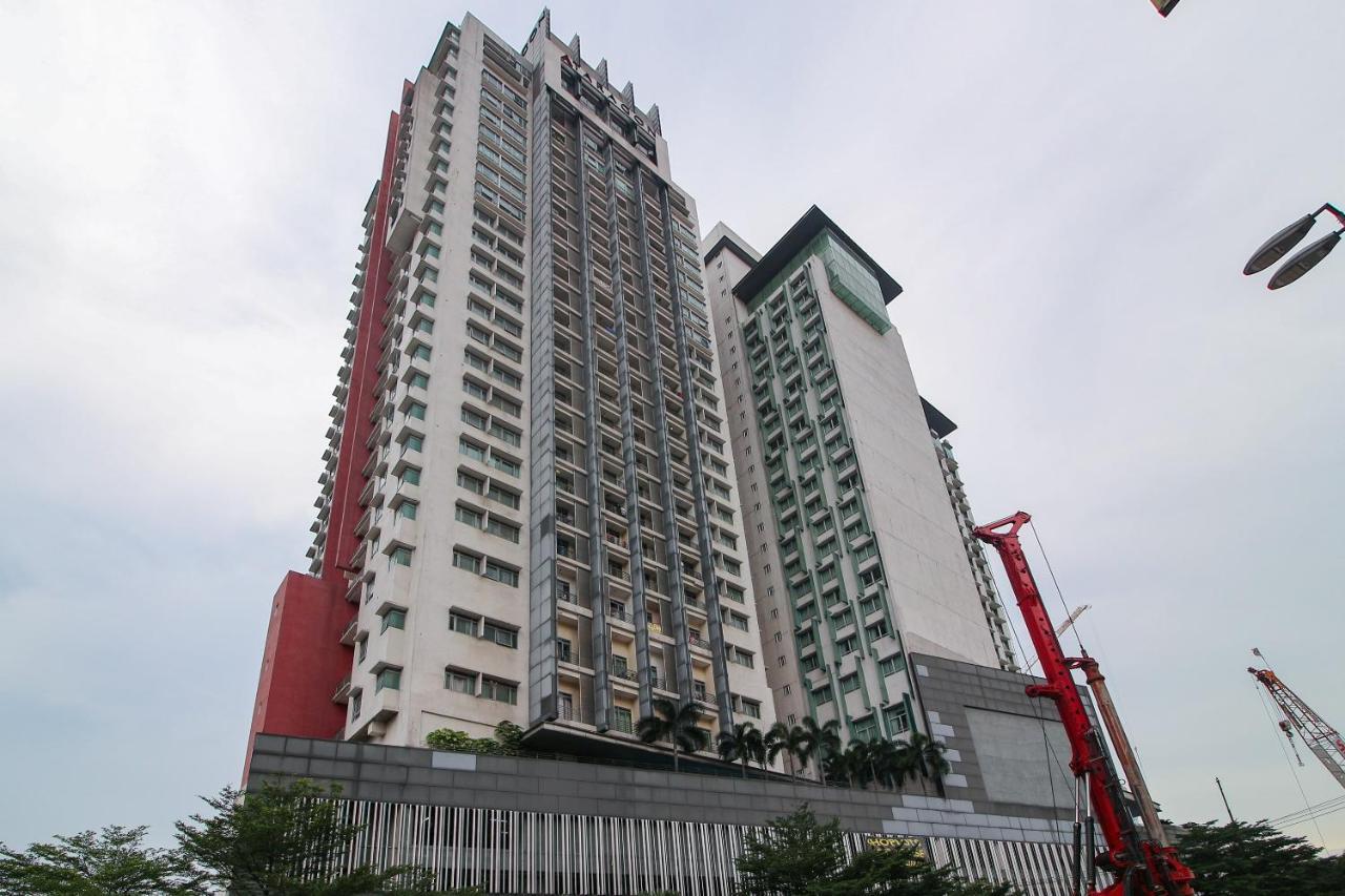 Oyo Home 770 Elite 2Br Taragon Puteri Kuala Lumpur Exterior foto